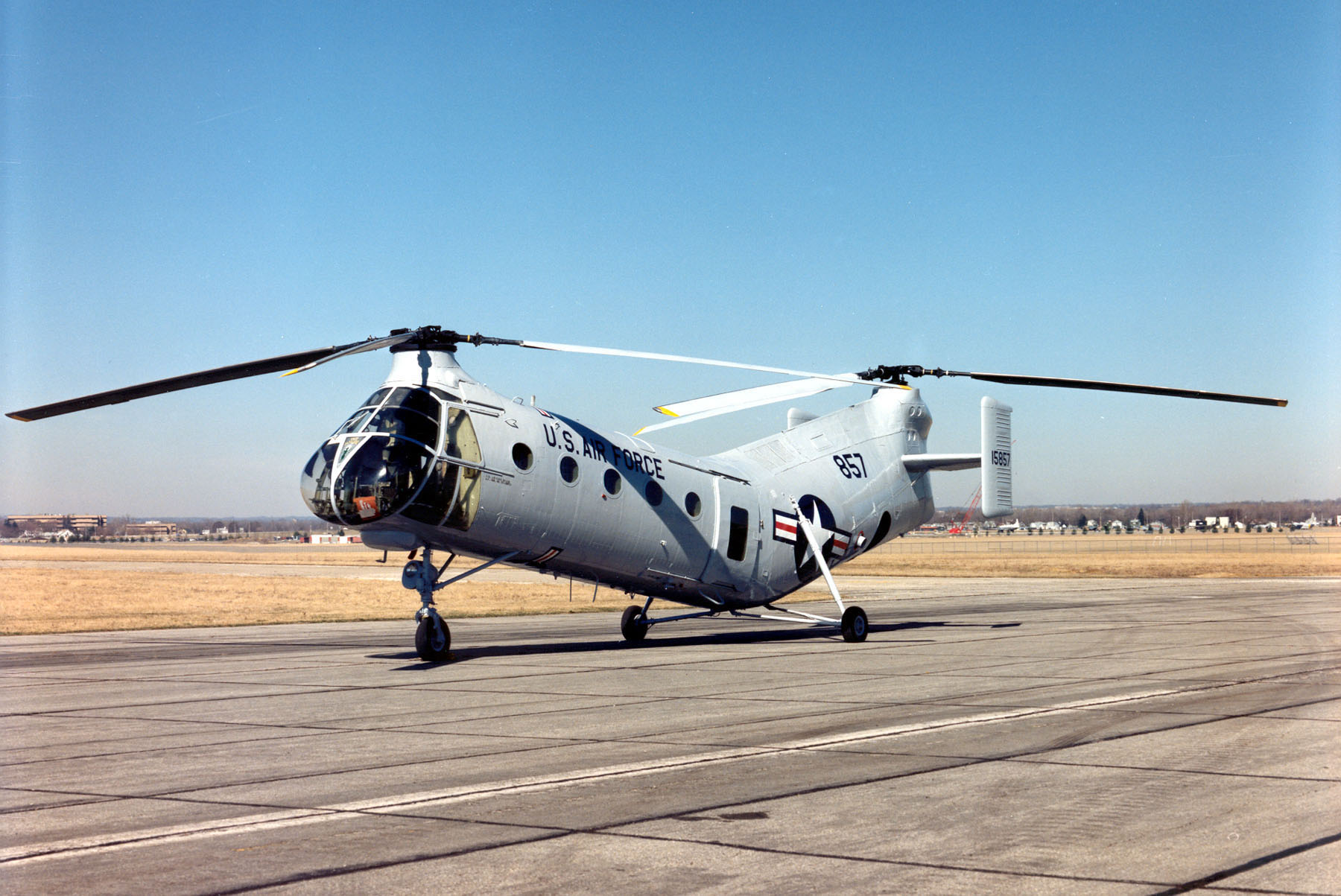 Vertol_CH-21B_Workhorse_USAF.jpg