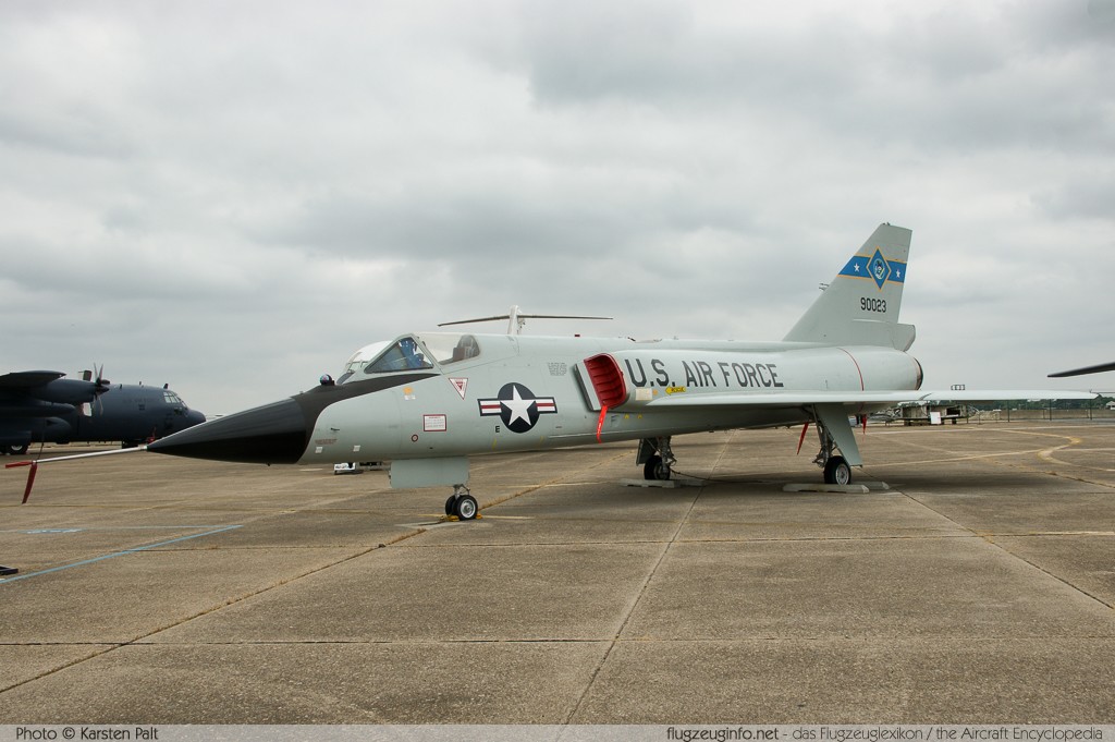 convair_f-106a_usaf_59-0023_amcm14_01.jpg