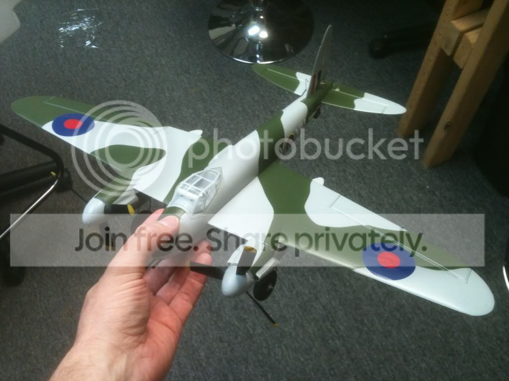 65b798f1.jpg