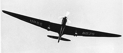URSS_ANT-25_N025_in_flight.jpg