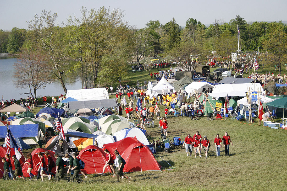 1200px-2010_U.S._Military_Academy_Scoutmaster_Council%27s_Camporee_%284568843443%29.jpg