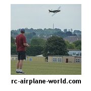 www.rc-airplane-world.com